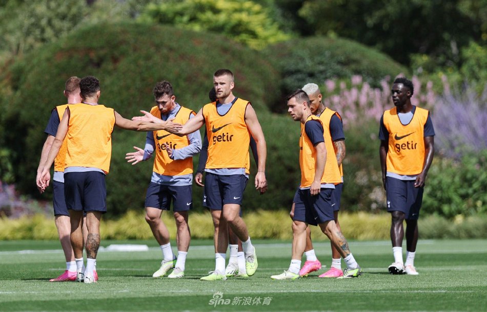 国女子金球 国女子金球