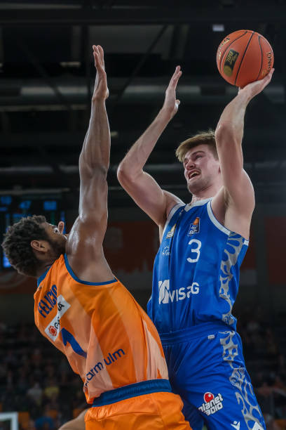 杨瀚森在R 杨瀚森在R