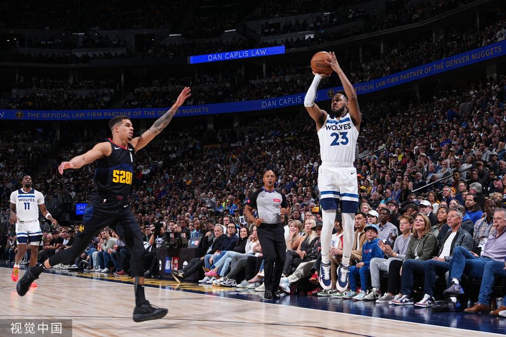 范尼试图引 范尼试图引